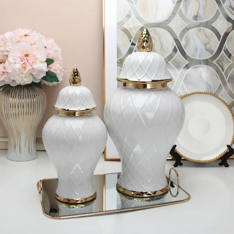 White And Gold Textured Ginger Jar (Large)